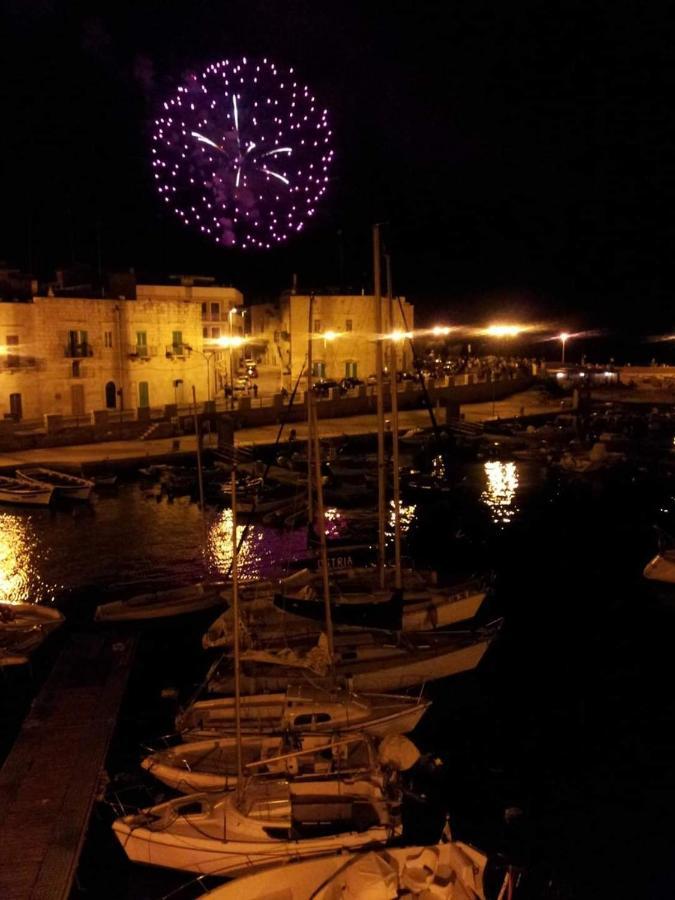 B&B Vistazzurra - Casa Saldarelli โจวีนัซโซ ภายนอก รูปภาพ